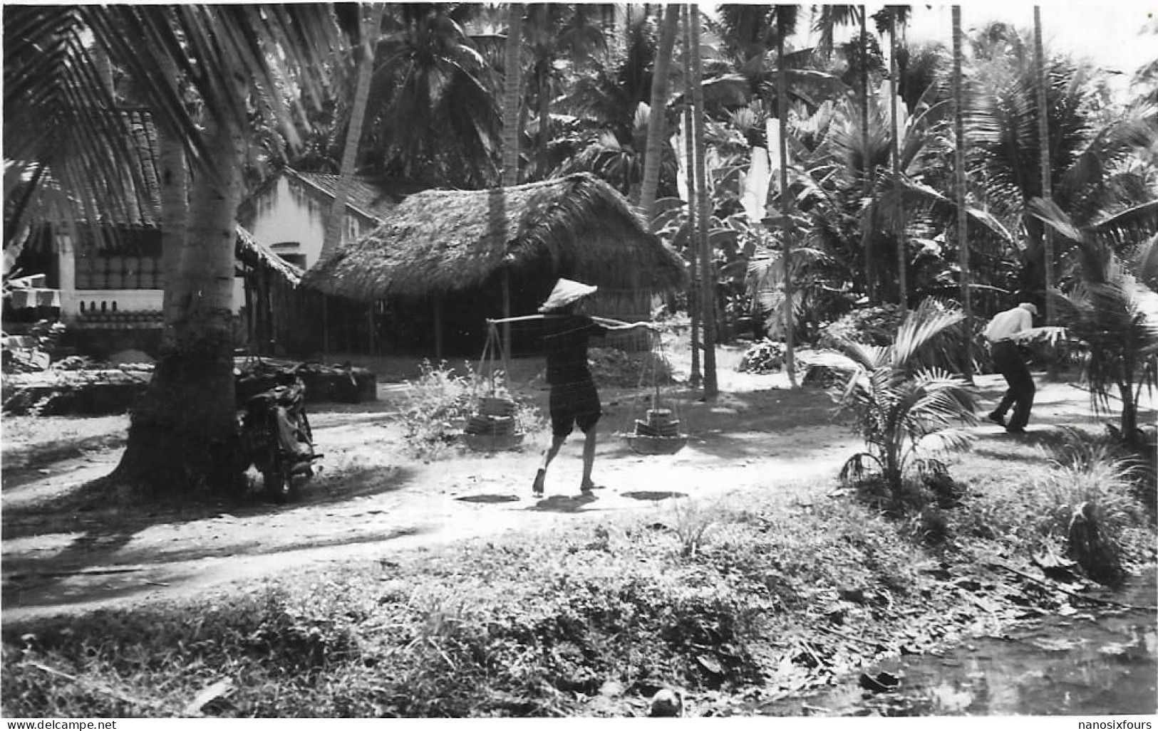 VIET NAM.  SAIGON.  VILLAGE - Viêt-Nam