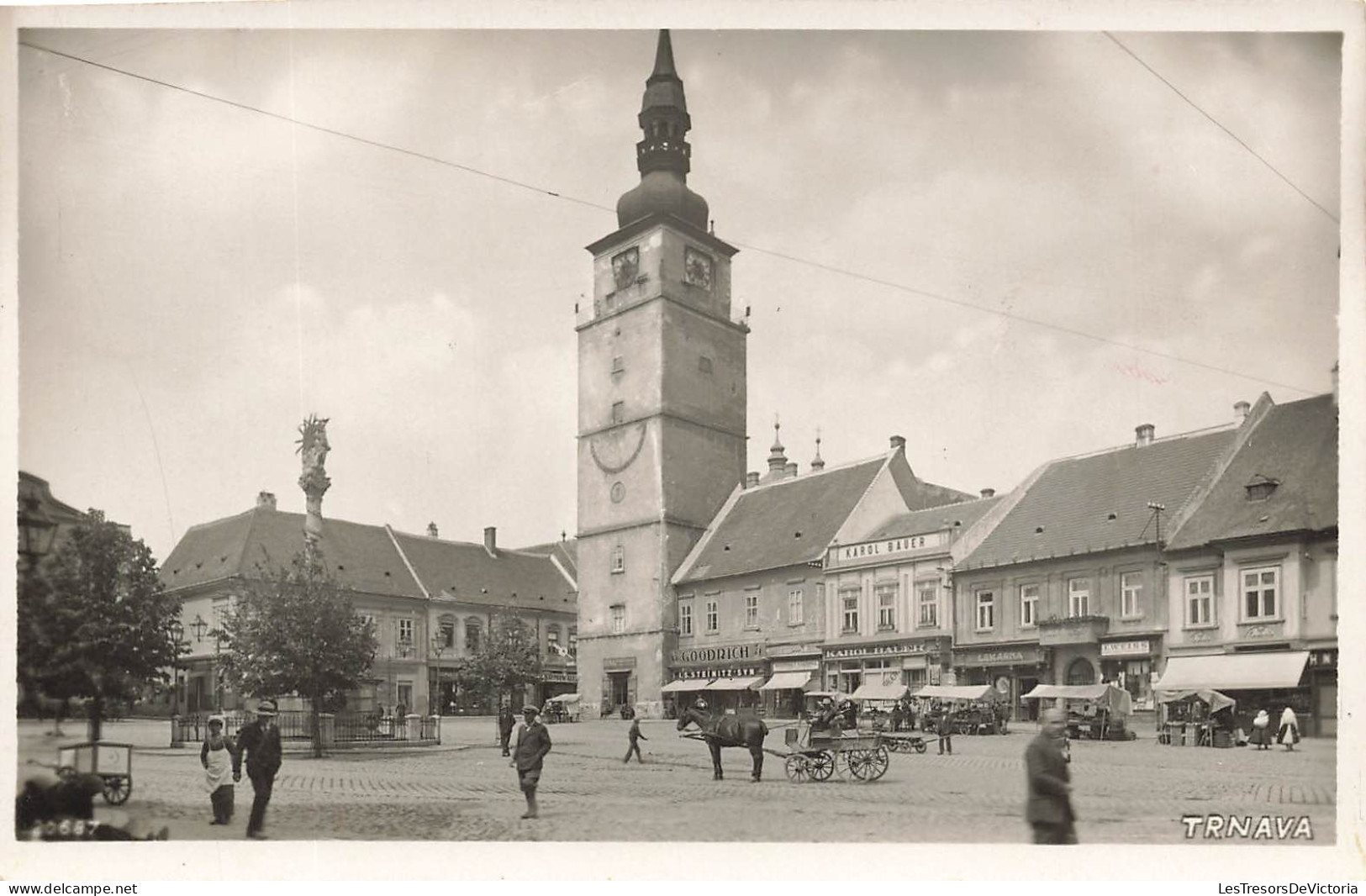 SLOVAQUIE - Trnava - Vue Sur L'église - Animé - Carte Postale Ancienne - Eslovaquia