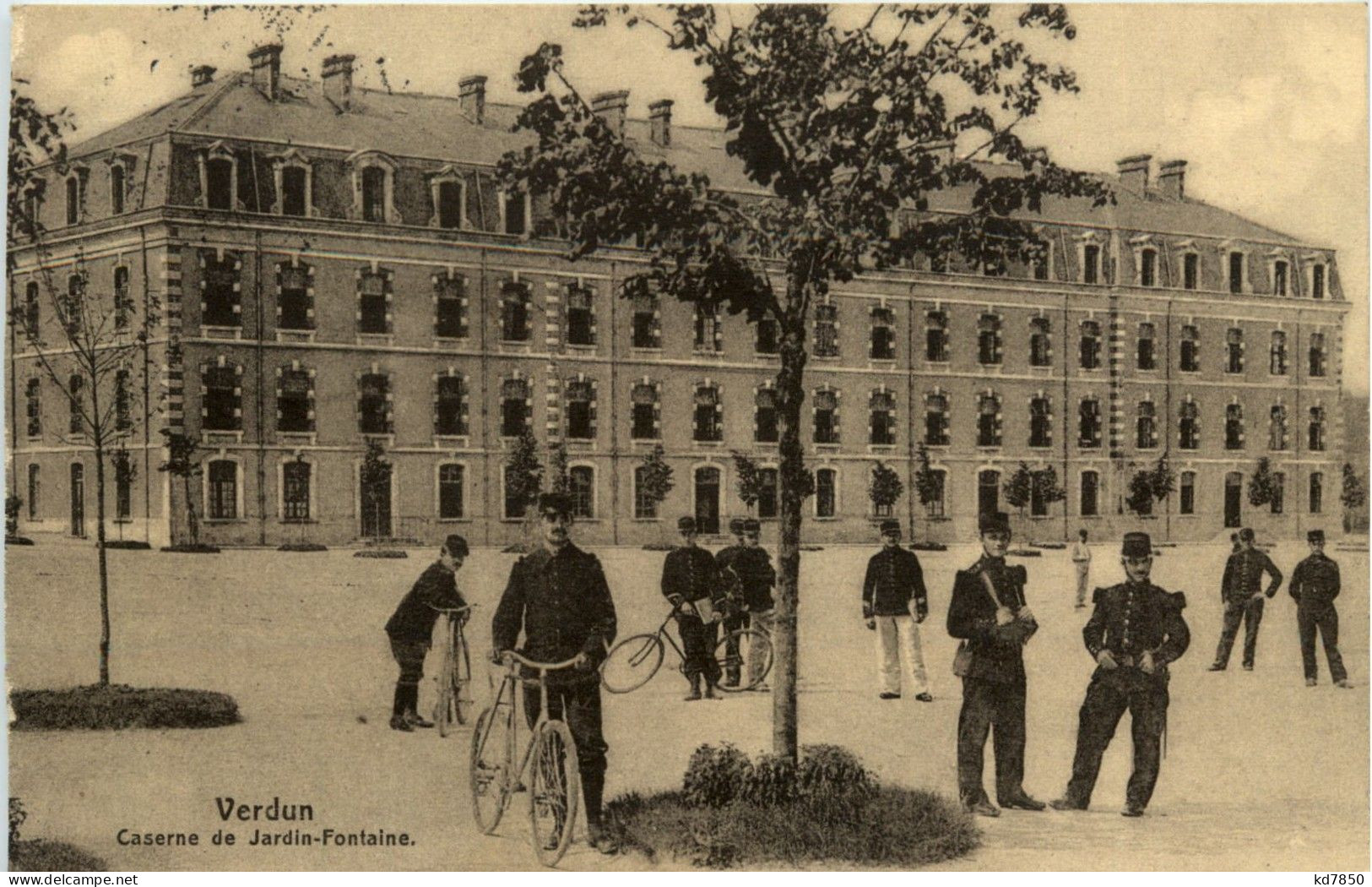 Verdun - Caserne De Jardin Fontaine - Verdun