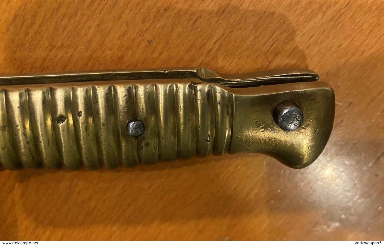 Baïonnette de fusil Chasspot. France. M1866 (697) Sur la poignée il y a une découpe pour Gevehr