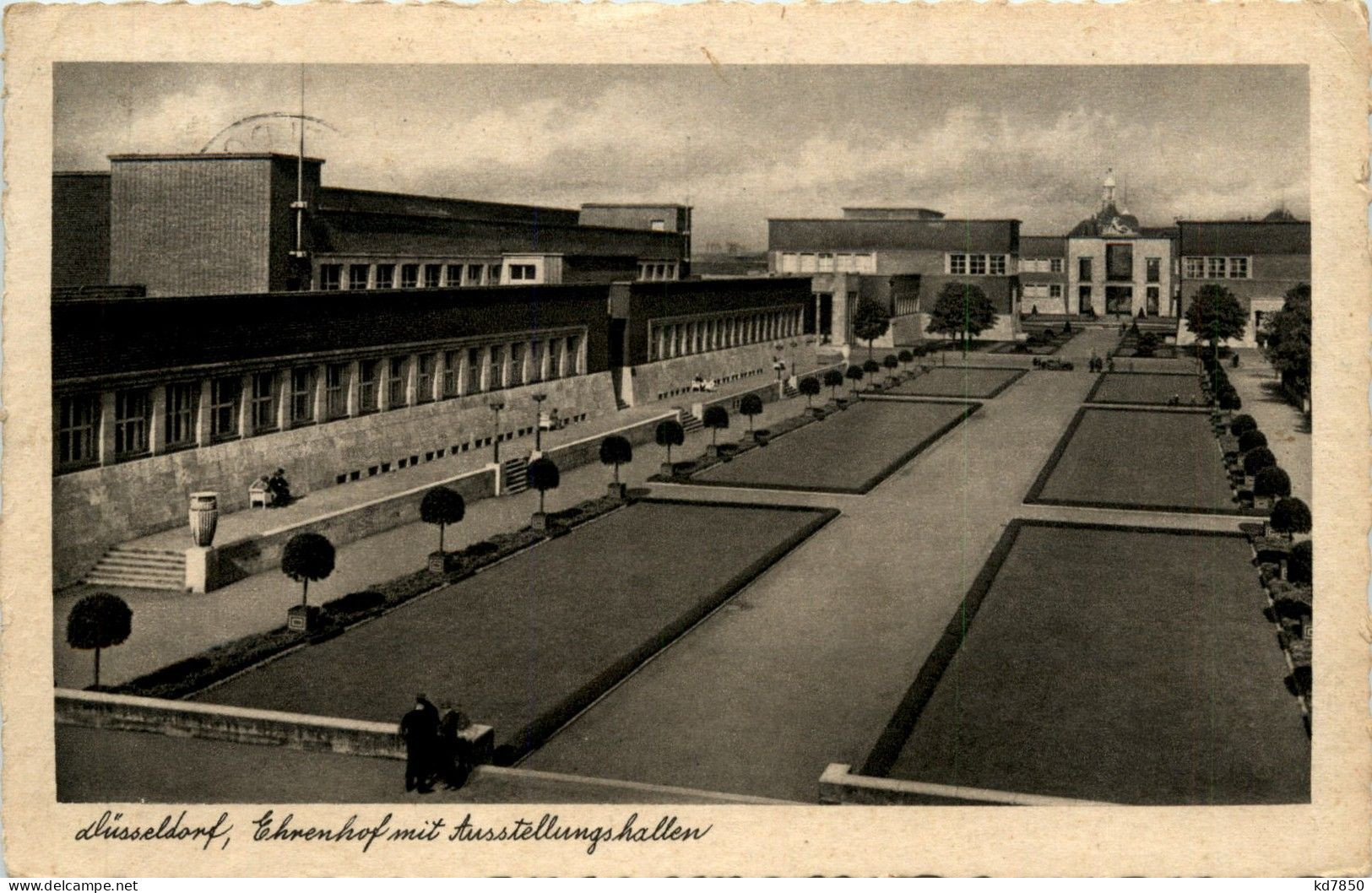 Düsseldorf - Ehrenhof Mit Ausstellungshallen - Duesseldorf