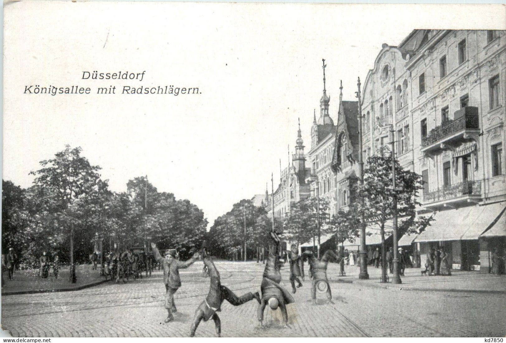 Düsseldorf - Königsallee - Düsseldorf