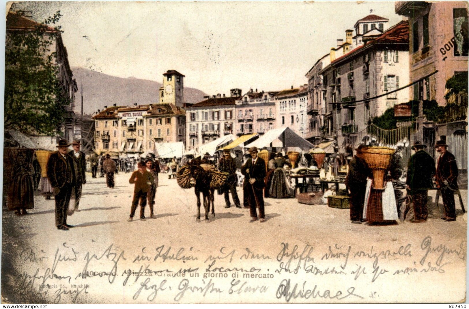 Locarno - Piazza Grande Un Giorno Di Mercato - Locarno