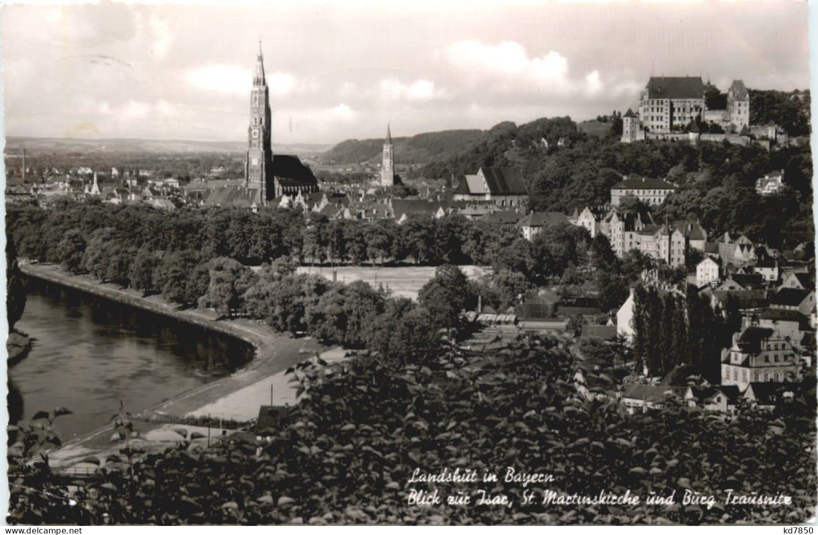 Landshut, Blick Zur Isar, St. Martinskirche Und Burg Trausnitz - Landshut