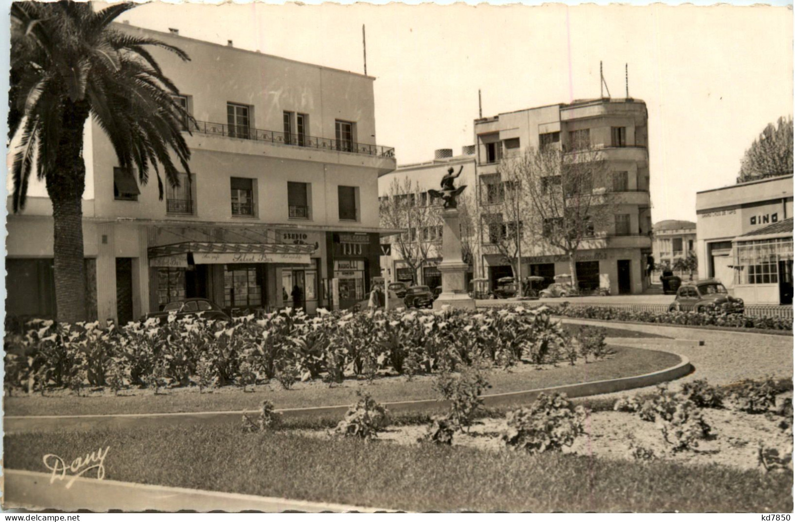 Bizerte -Place Madon - Tunisie