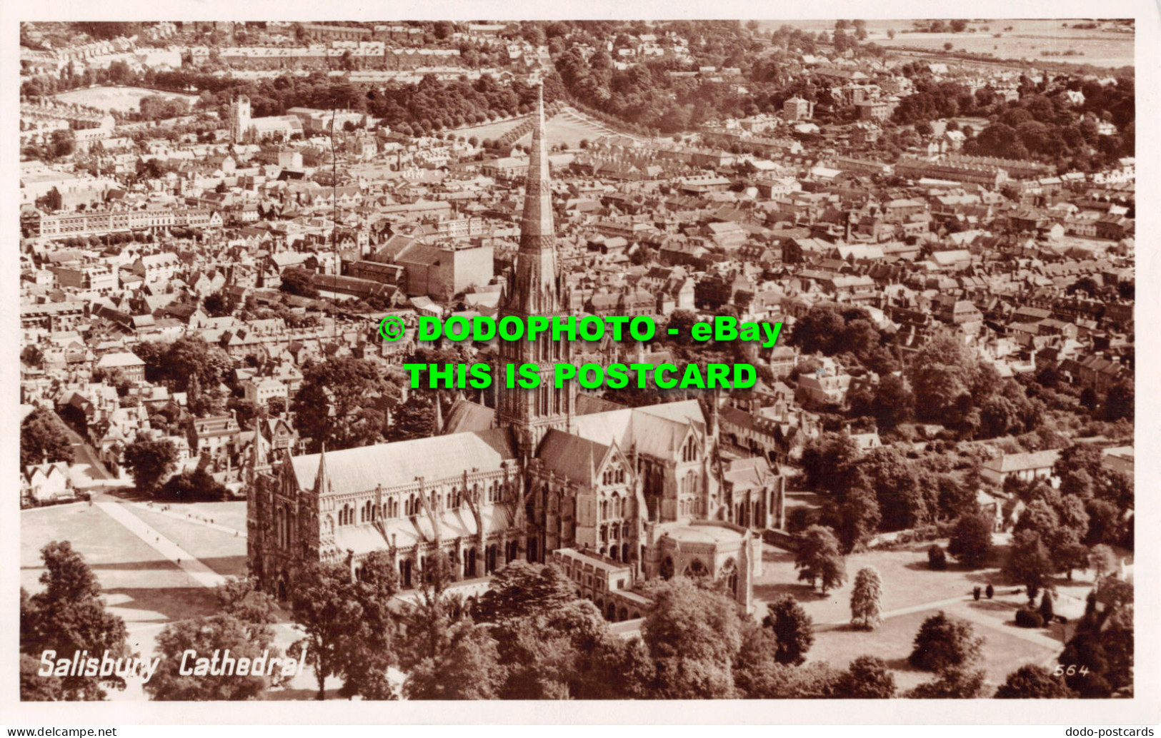 R498908 Salisbury Cathedral. Photo Precision. English Series. RP - Monde