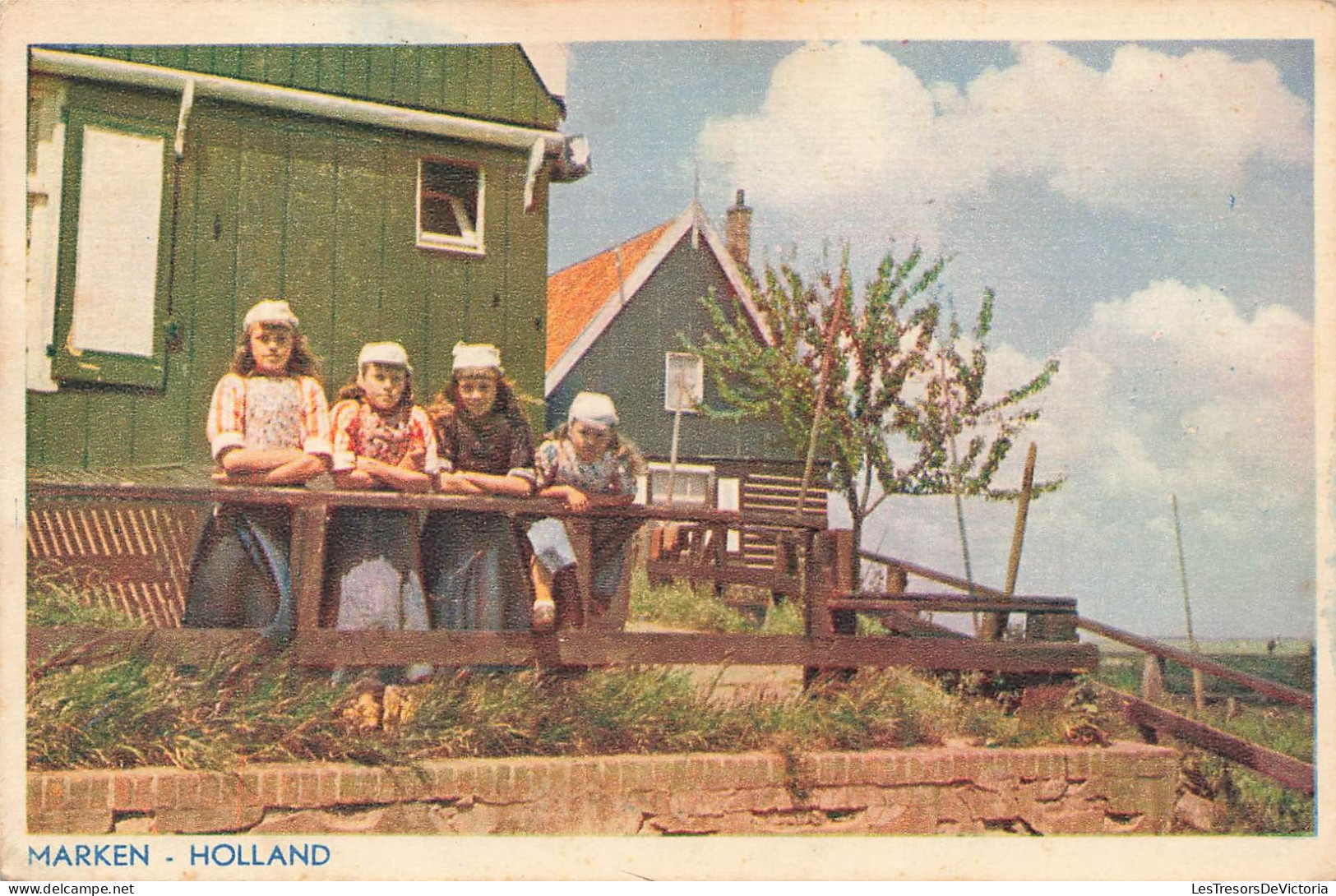 PAYS BAS - Marken Holland - Animé - Colorisé - Carte Postale - Andere & Zonder Classificatie