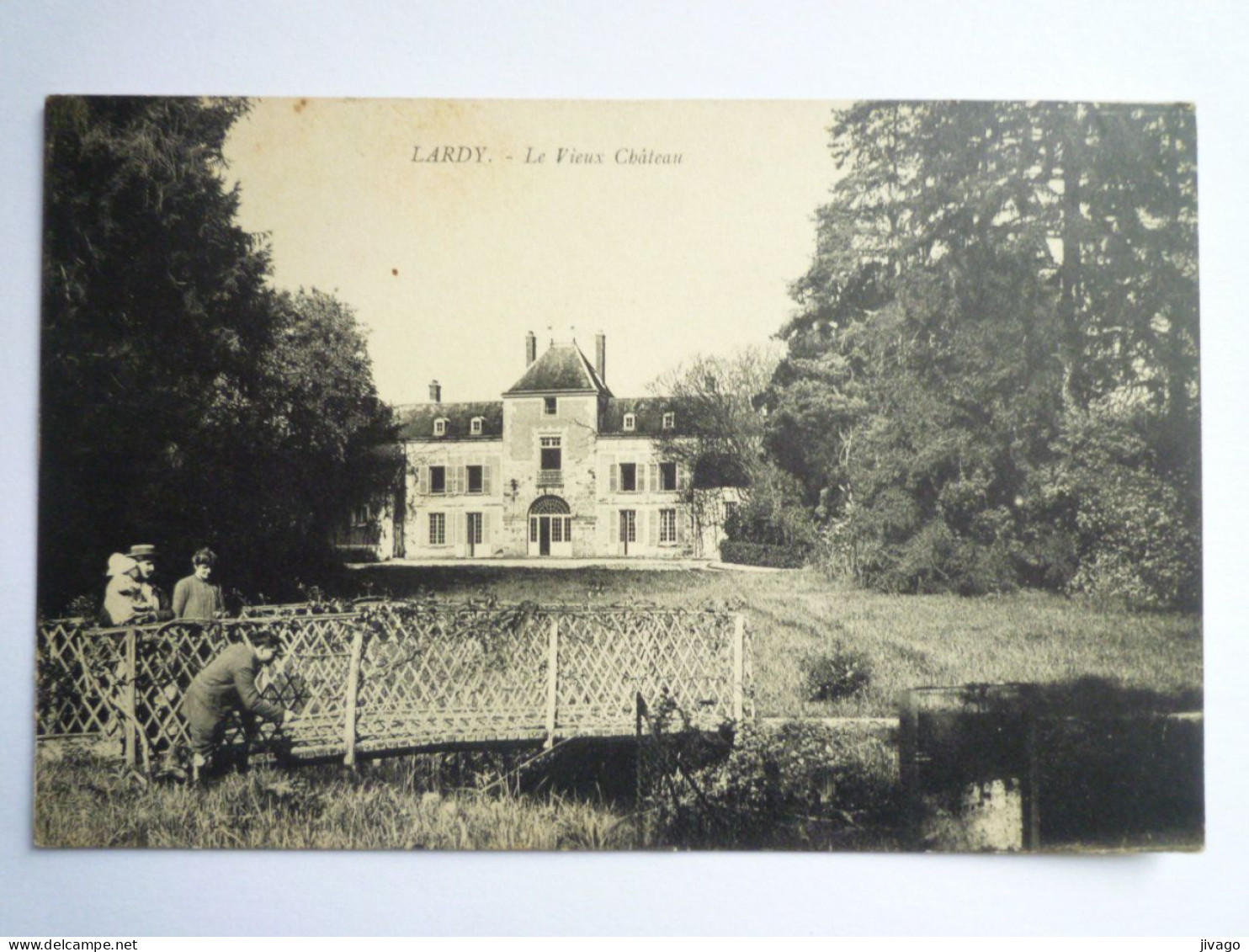 2024 - 1523  LARDY  (Essonne)  :  Le VIEUX CHÂTEAU   XXX - Lardy