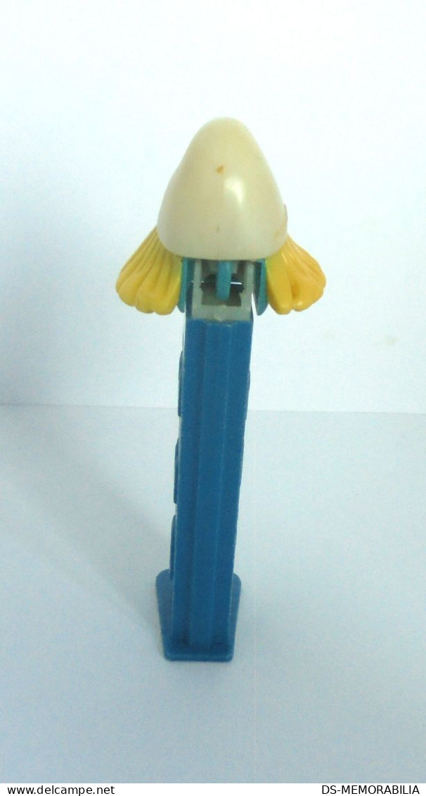 PEZ Smurfette Yugoslavia 4,9 - Autres & Non Classés