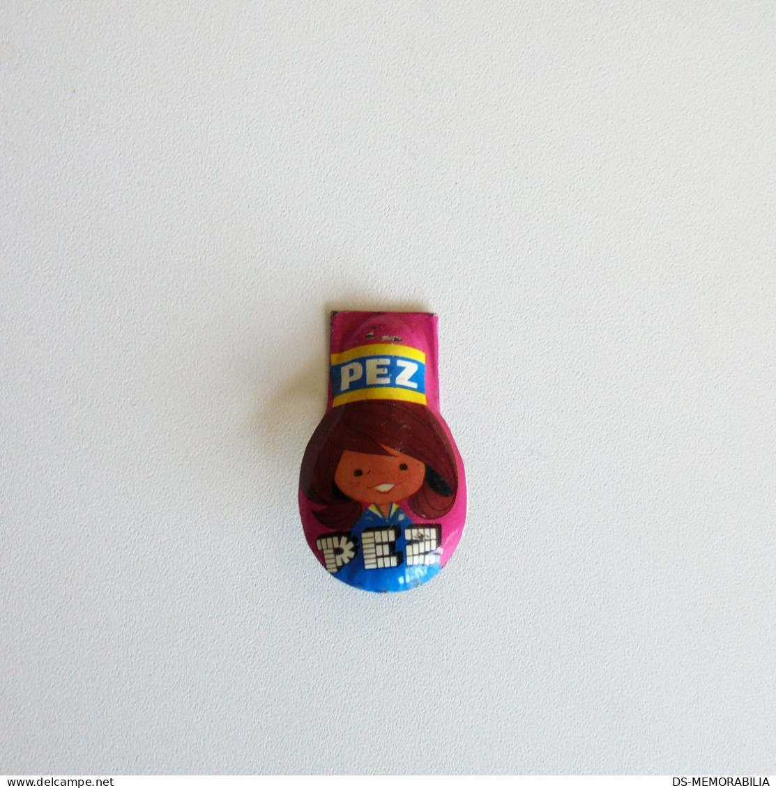 PEZ Vintage Tin Clicker - Other & Unclassified