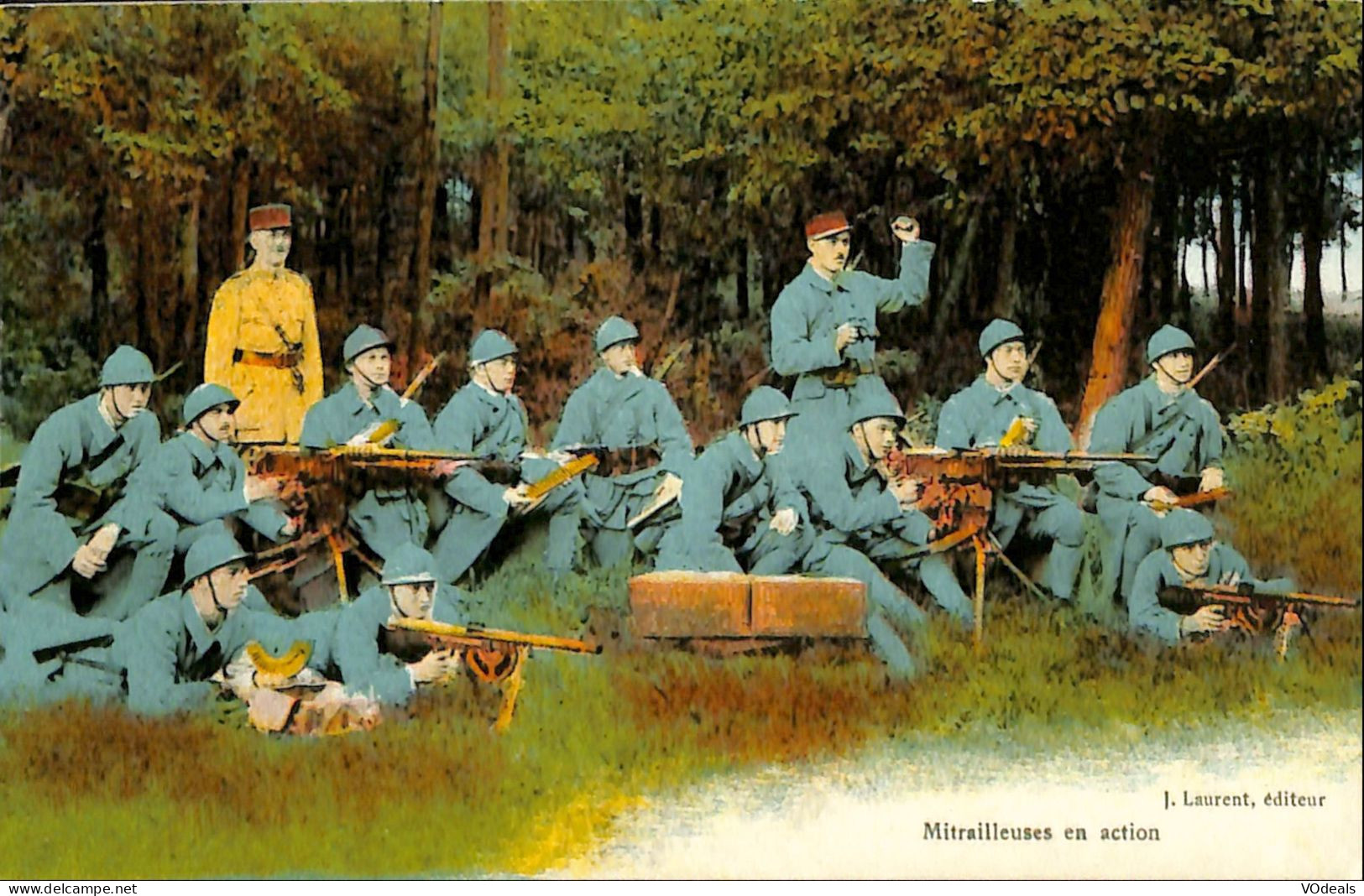 Thème - Militaria - Militaire -  Mitrailleuses En Acrion - Manoeuvres