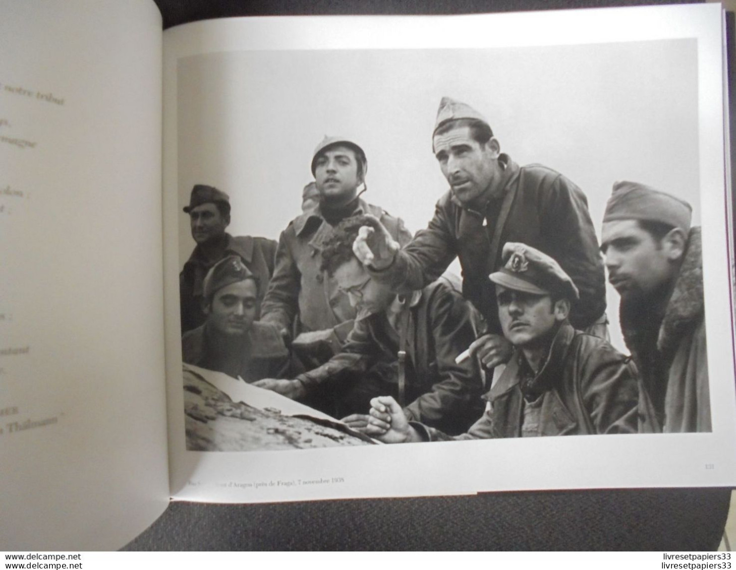 Coeur D'Espagne Témoignage Photographiques De Robert Capa Sur La Guerre Civile Espagnole - Französisch