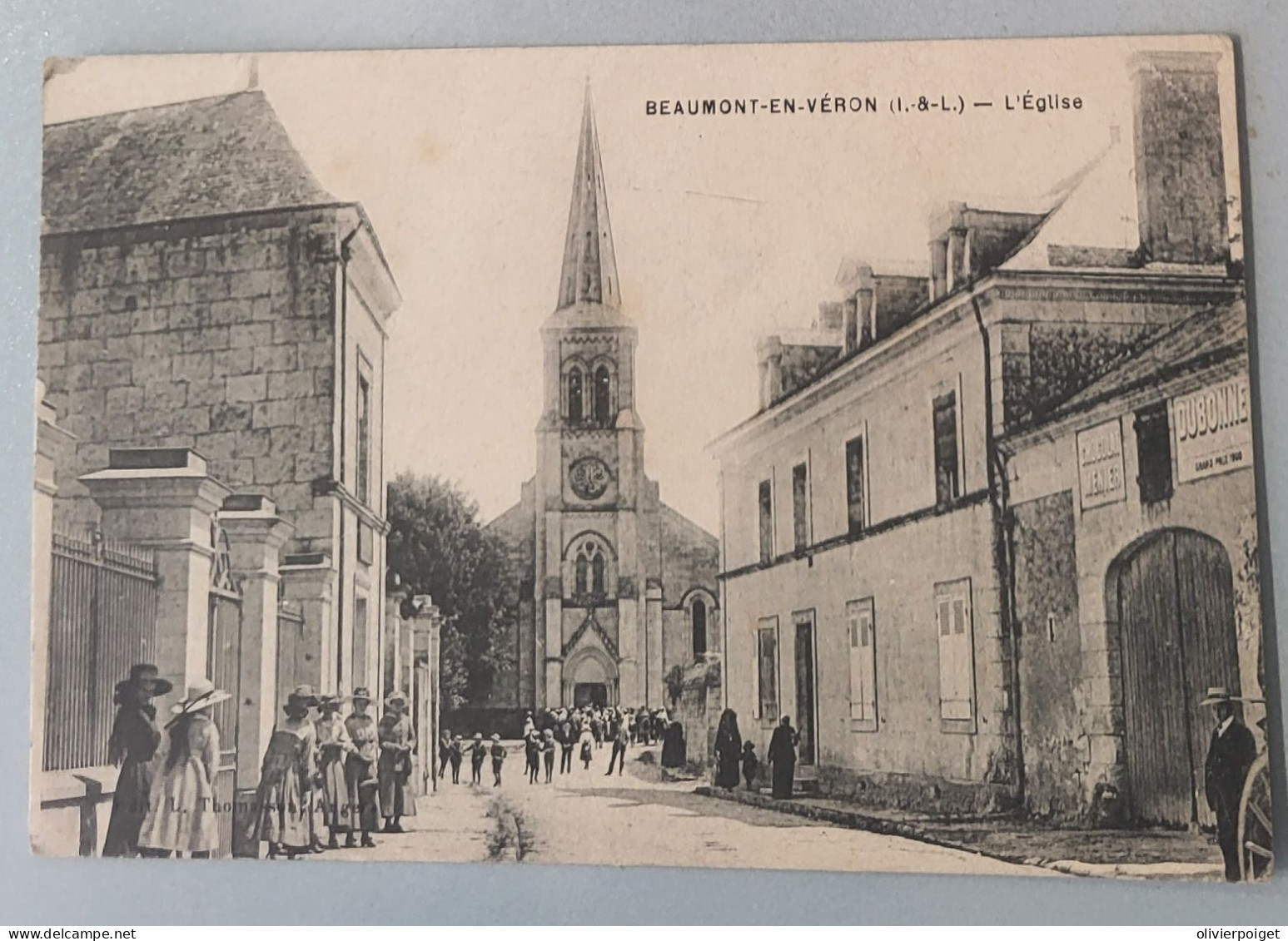 DPT 37 - Beaumont - En -Véron - L'église - Non Classés