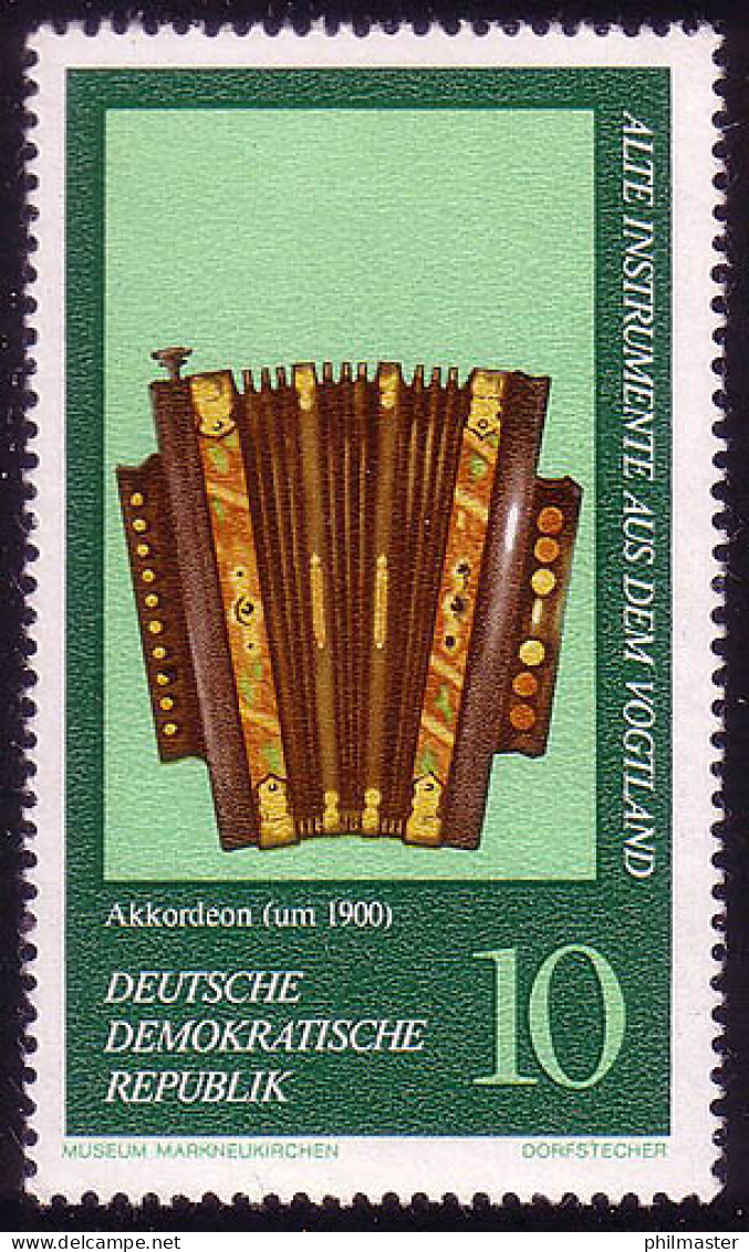 2224 Alte Musikinstrumente 10 Pf Akkordeon ** - Unused Stamps