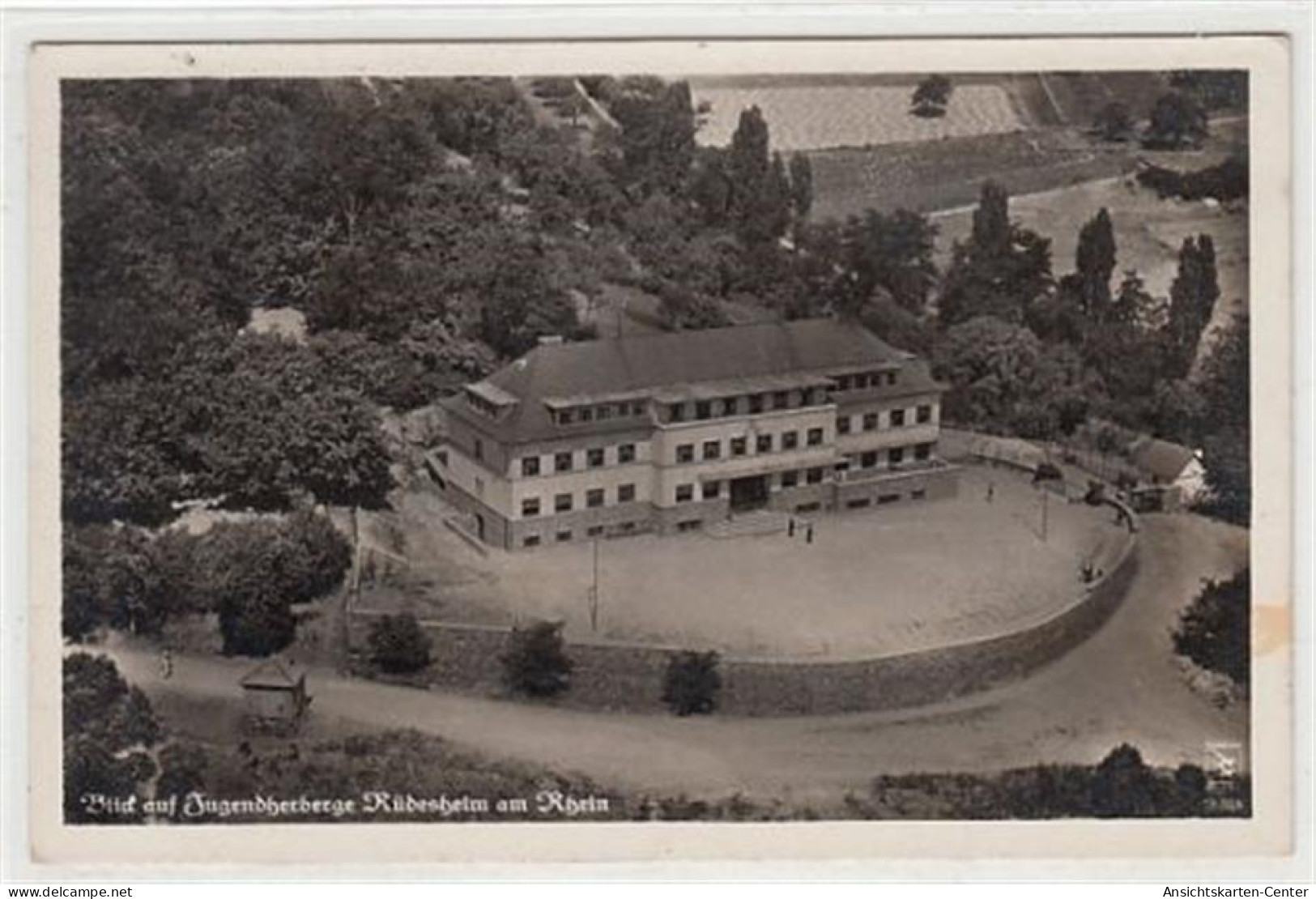 39093405 - Ruedesheim Am Rhein.  Ein Blick Auf Die Jugendherberge Ungelaufen  Leicht Fleckig, Sonst Gut Erhalten - Ruedesheim A. Rh.