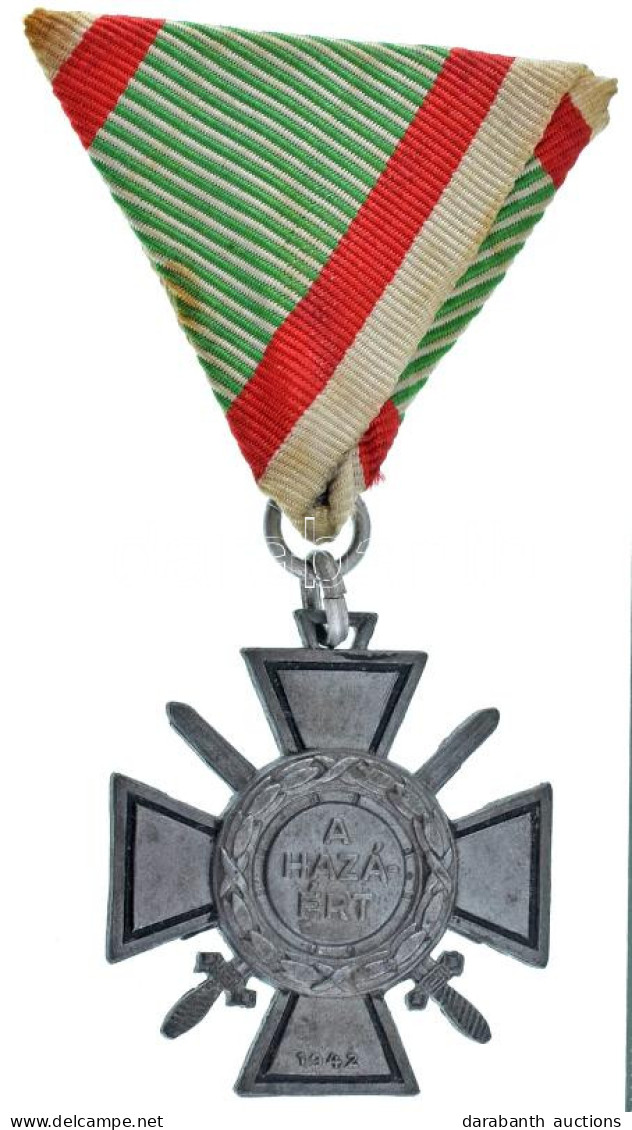 1942. "Tűzkereszt I. Fokozata" Hadifém Kitüntetés Eredeti Mellszalaggal T:XF Hungary 1942. "Fire Cross, 1st Class" War M - Ohne Zuordnung