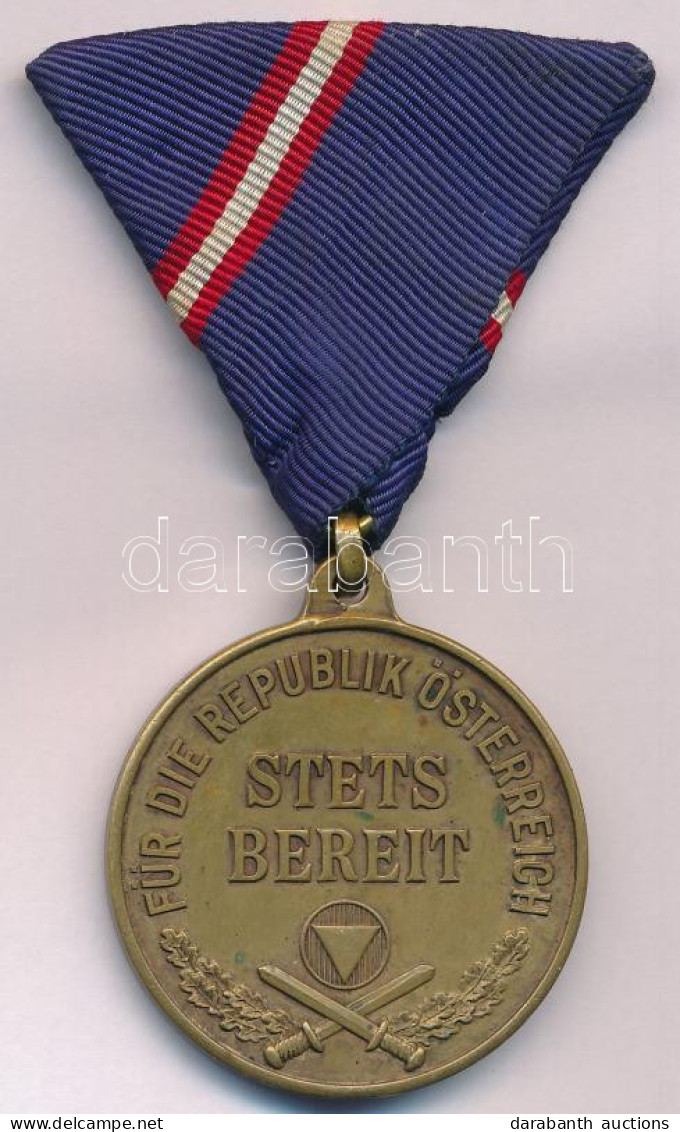 Ausztria 1963. "Katonai Szolgálati érdemérem / Stets Bereit" Bronz Kitüntetés Mellszalaggal T:AU  Austria 1963. "Militar - Non Classés