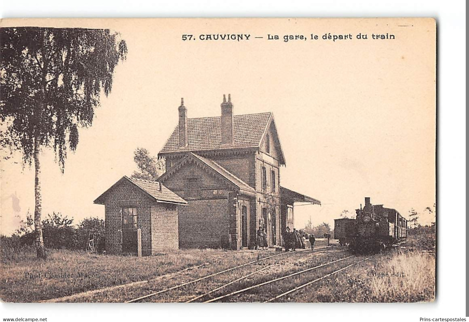 CPA 60 Cauvigny La Gare Et Le Train Tramway - Autres & Non Classés