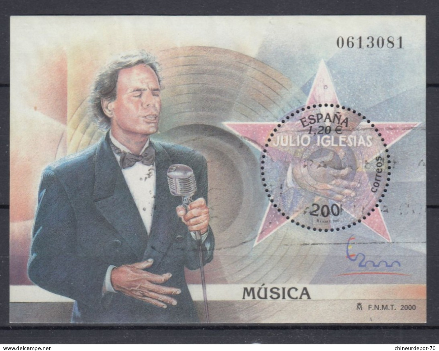 TIMBRES ESPANA ESPAGNE SPAIN NON Classés BLOC JULIO IGLESIAS CHANTEUR - Blokken & Velletjes