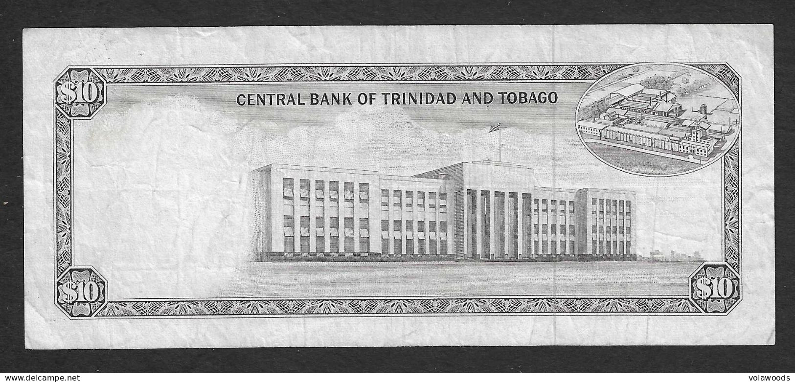 Trinidad & Tobago - Banconota Circolata Da 10 Dollari P-32a - 1977 #19 - Trindad & Tobago