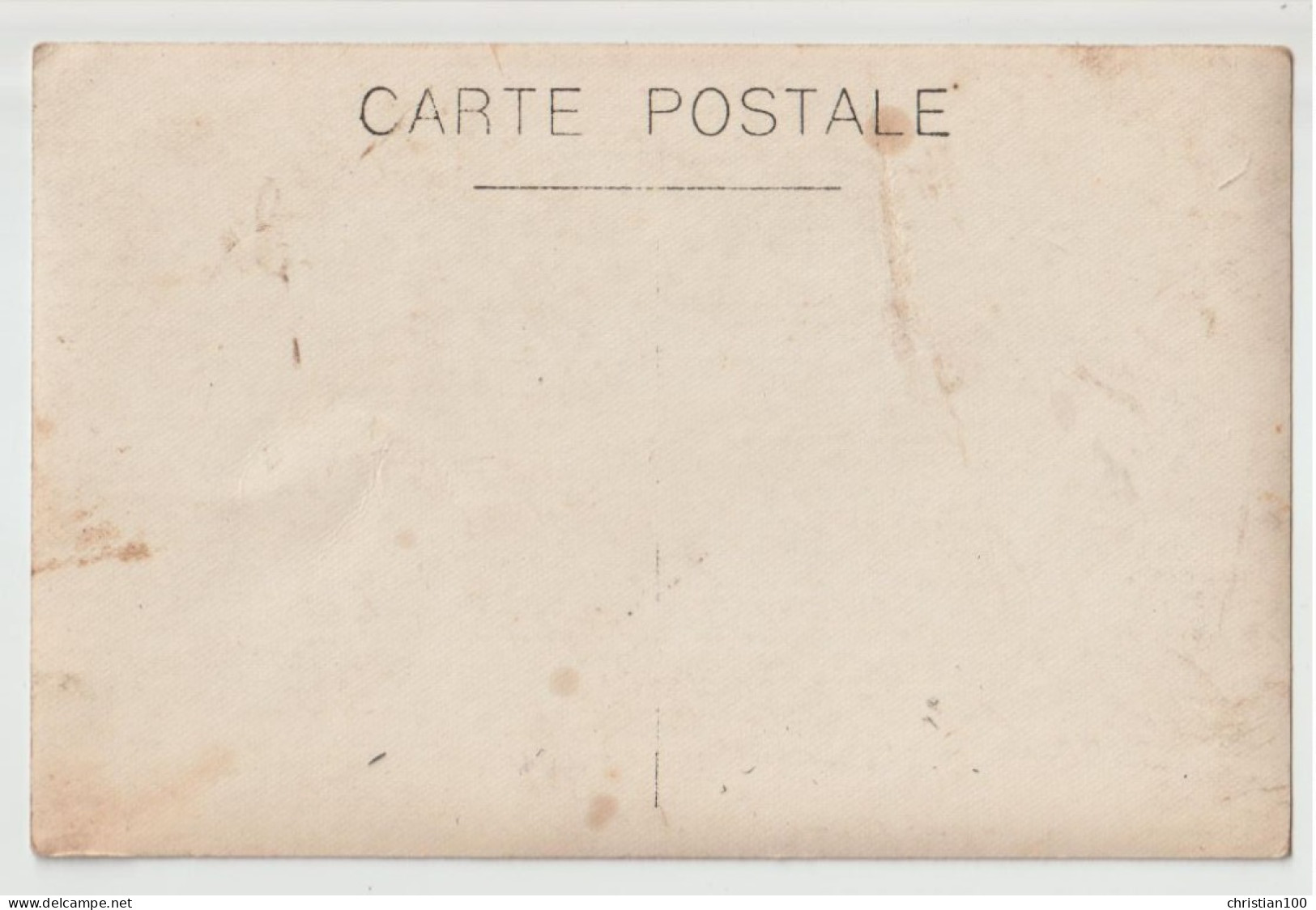 CARTE PHOTO - DISTRIBUTION DE PRIX A DES ECOLIERS ? - PARENTS NOTABLES ET INSTITUTEURS ? MAIRIE ET ECOLE ? - 2 SCANS - - A Identifier