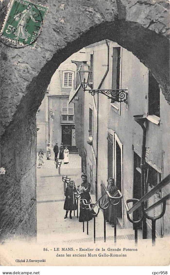 72-SAN59796-LE MANS.Escalier De La Grande Poterne Dans Les Anciens Murs Gallo-Romains - Le Mans