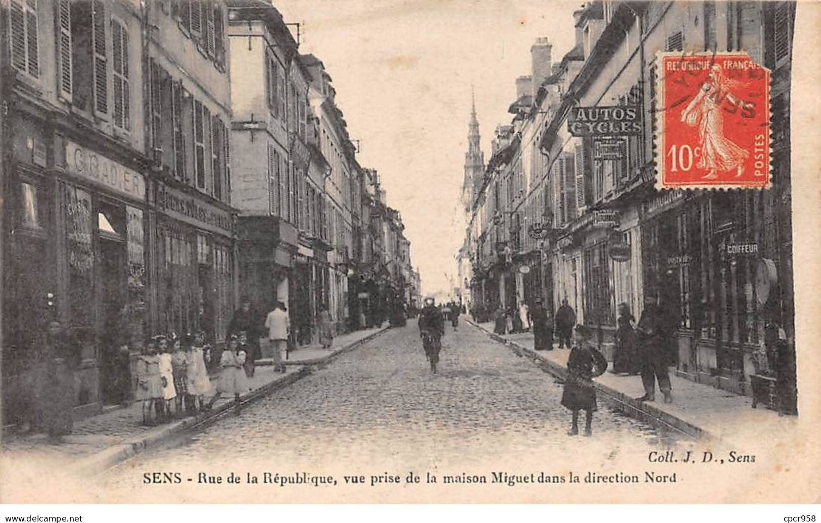 89 - SENS - SAN45414 - Rue De La République - Vue Prise De La Maison Miguet Dans La Direction Nord - Sens