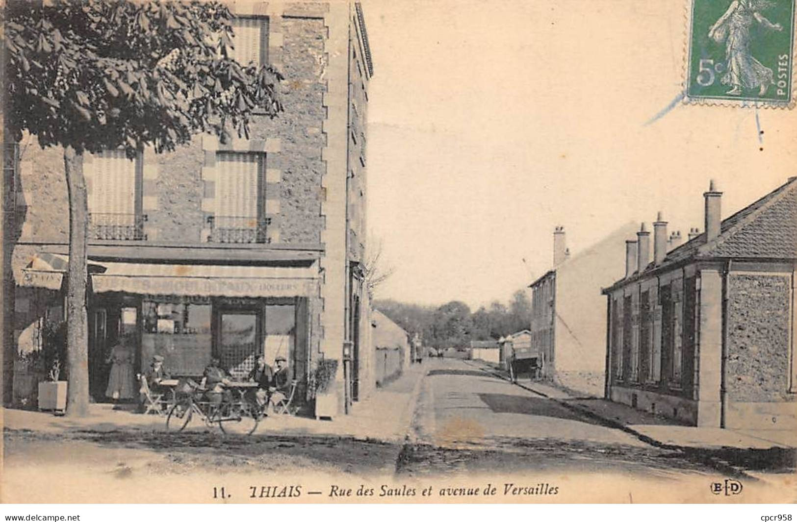 94 - THIAIS - SAN45505 - Rue Des Saules Et Avenue De Versailles - Thiais