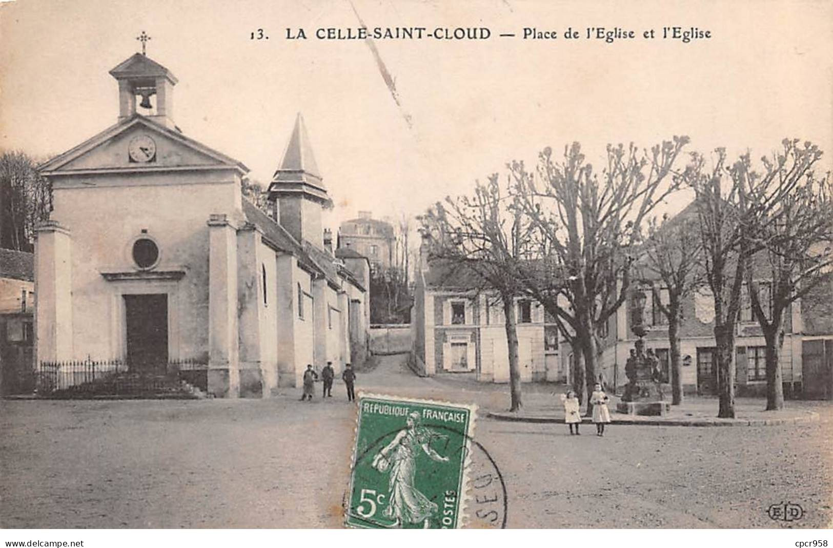 78-SAN60039-LA CELLE SAINT CLOUD.Place De L'Eglise Et Eglise - La Celle Saint Cloud