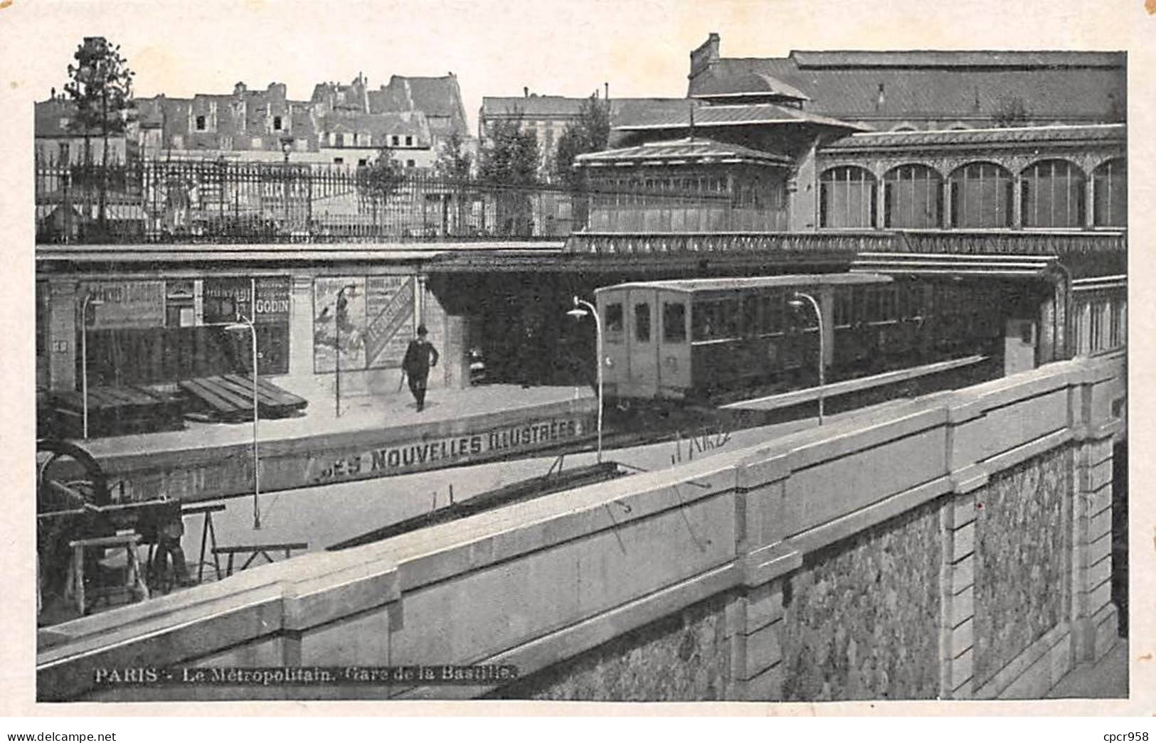 75012-SAN59864-PARIS.Le Métropolitain.La Gare De La Bastille - Paris (12)