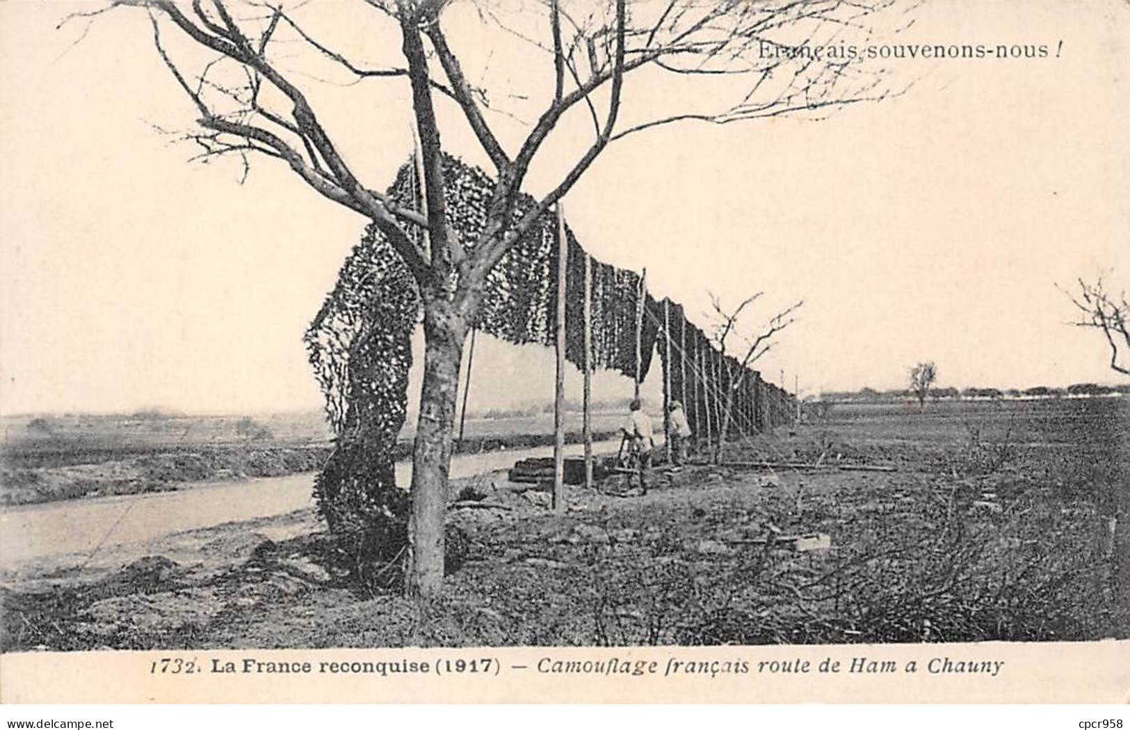 80-SAN60065-CHAUNY.Camouflage Français.Route De Ham - Autres & Non Classés