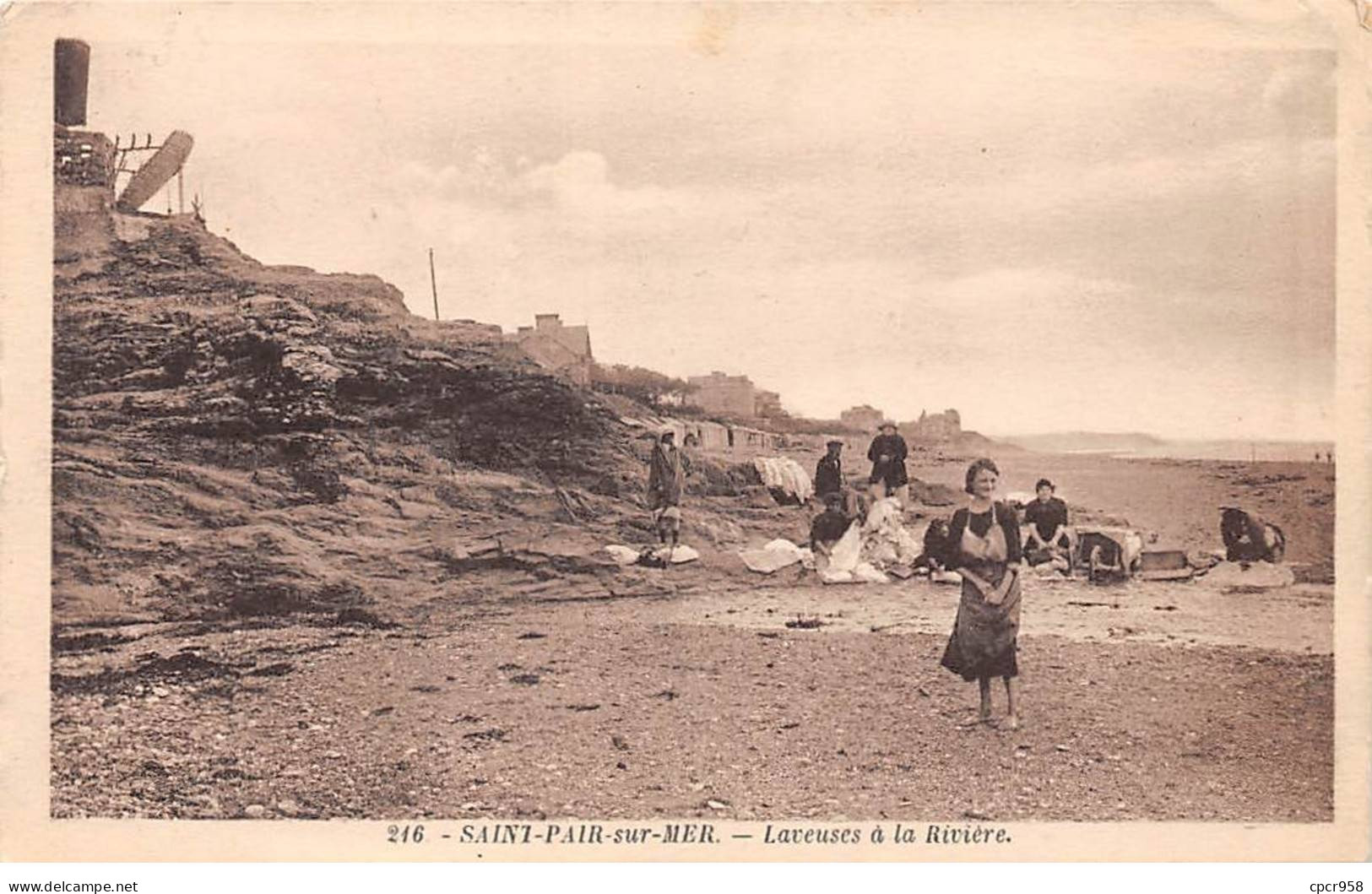 50-SAN59274-SAINT PAIR SUR MER.Laveuses à La Rivière - Saint Pair Sur Mer