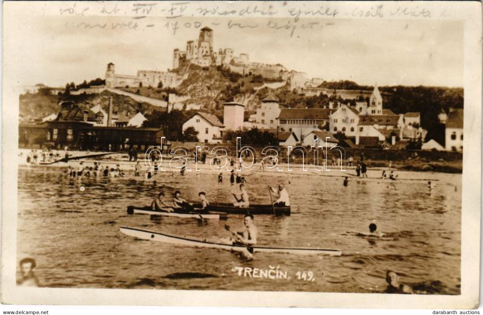 * T2/T3 Trencsén, Trencín; Vár, Evezősök, Strand / Castle, Rowers, Beach. Photo (gyűrődés / Crease) - Unclassified