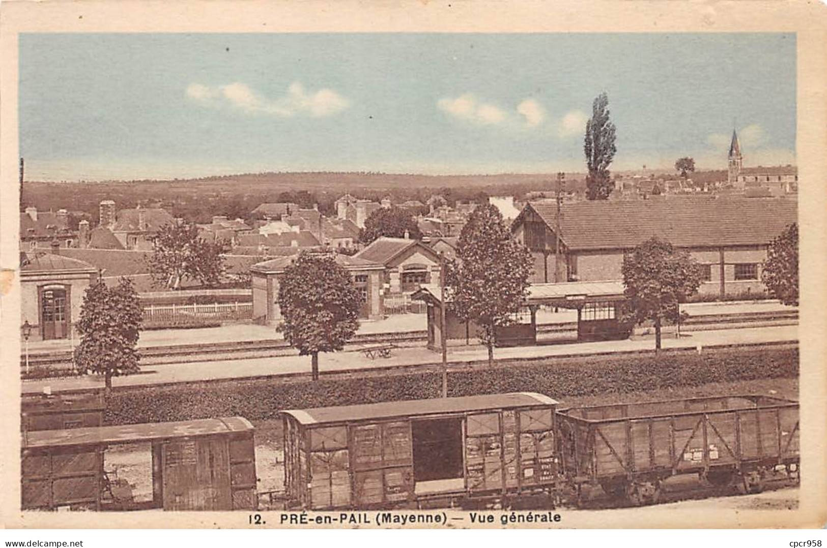 53-SAN59486-PRE-EN-PAIL.Vue Générale.Gare.Train - Pre En Pail