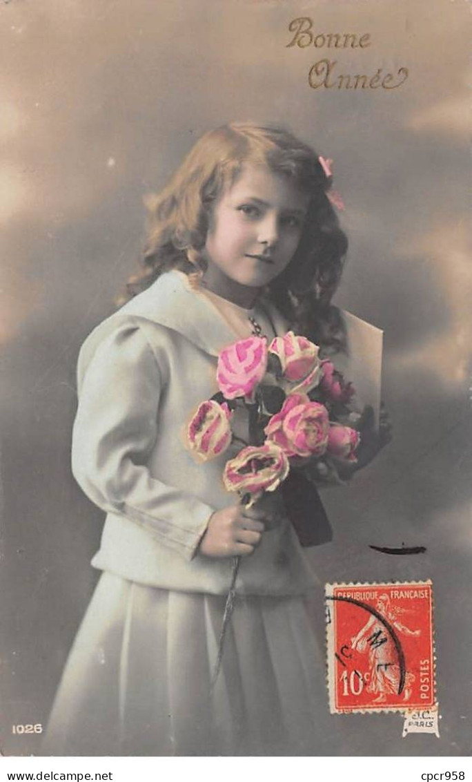 Enfants - N°85657 - Bonne Année - Fillette Tenant Des Roses - Ritratti