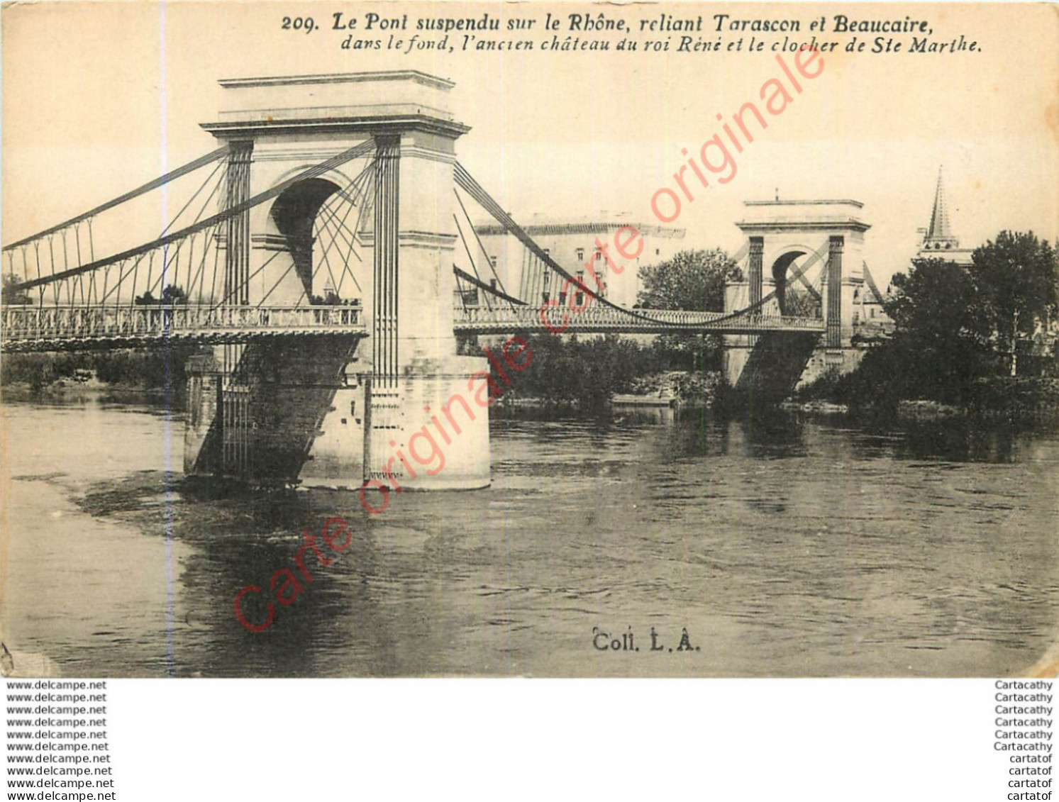 Pont Suspendu Sur Le Rhône Reliant Tarascon Et Beaucaire . - Beaucaire