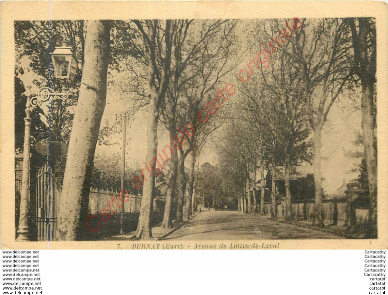 27.  BERNAY .  Avenue De Lottin De Laval . - Bernay