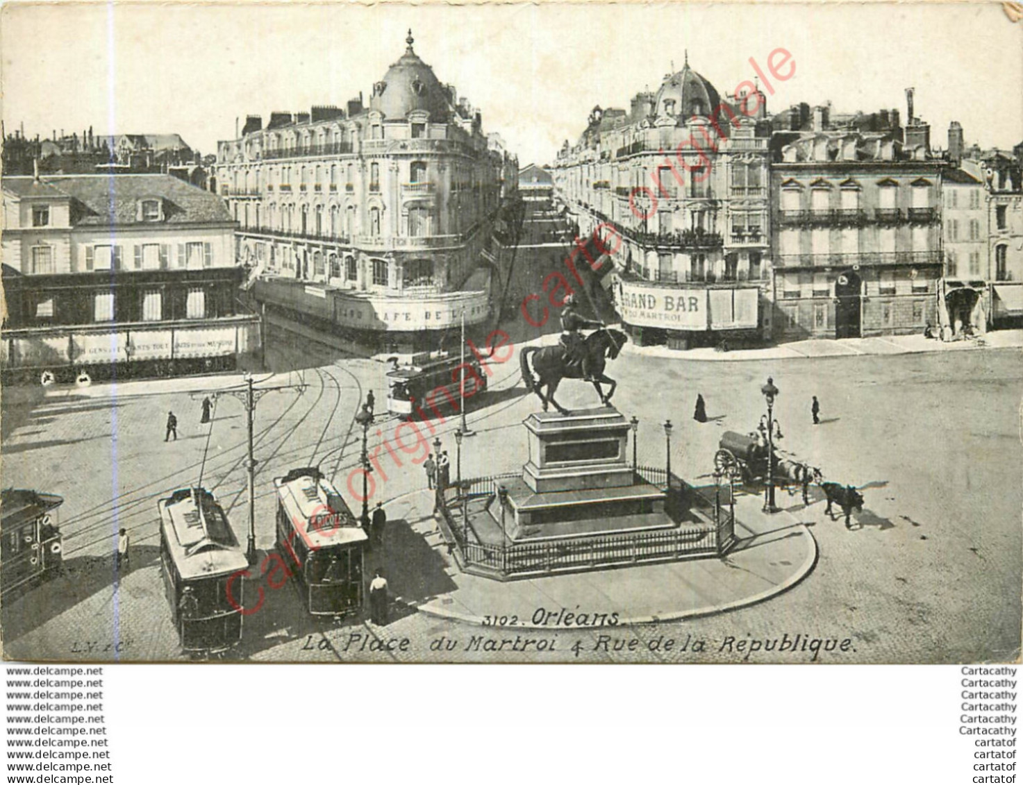 45.  ORLEANS .  La Place Du Martroi . - Orleans