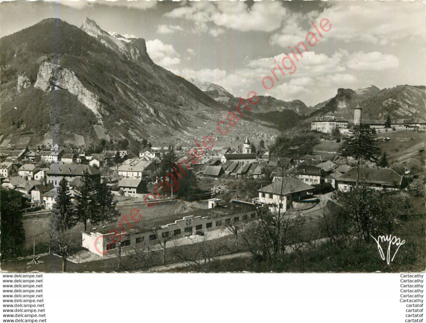 74.  FAVERGES .  Vue Générale Et L'Arclozan . - Faverges