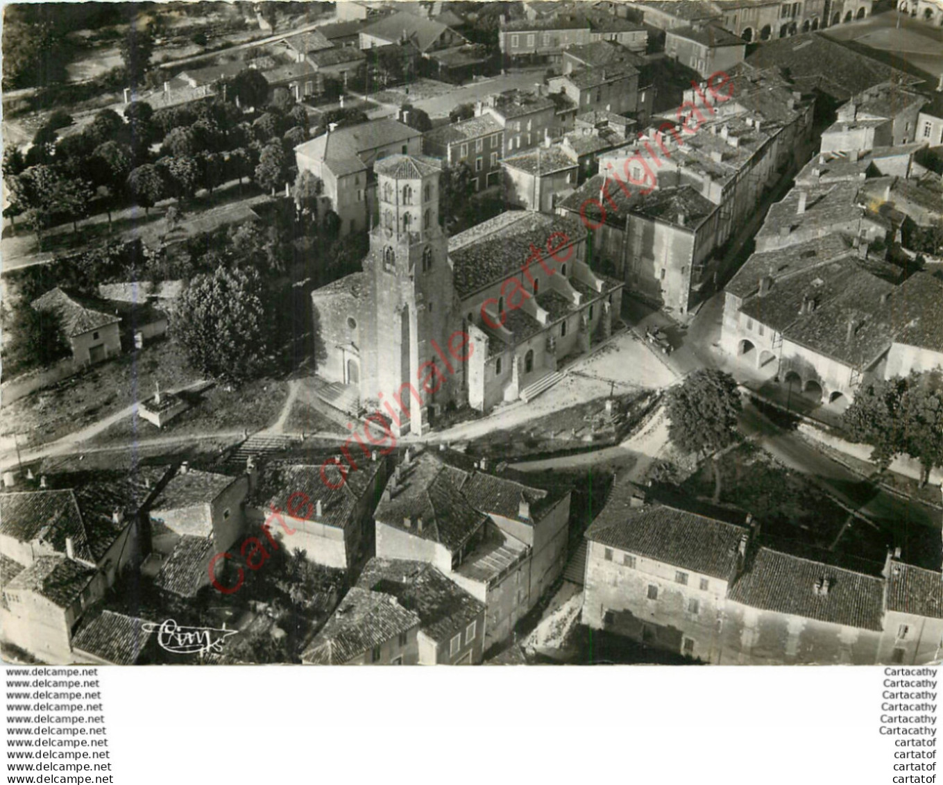 32.  MAUVEZIN .  Le Quartier De L'Eglise .  Vue Aérienne . - Otros & Sin Clasificación