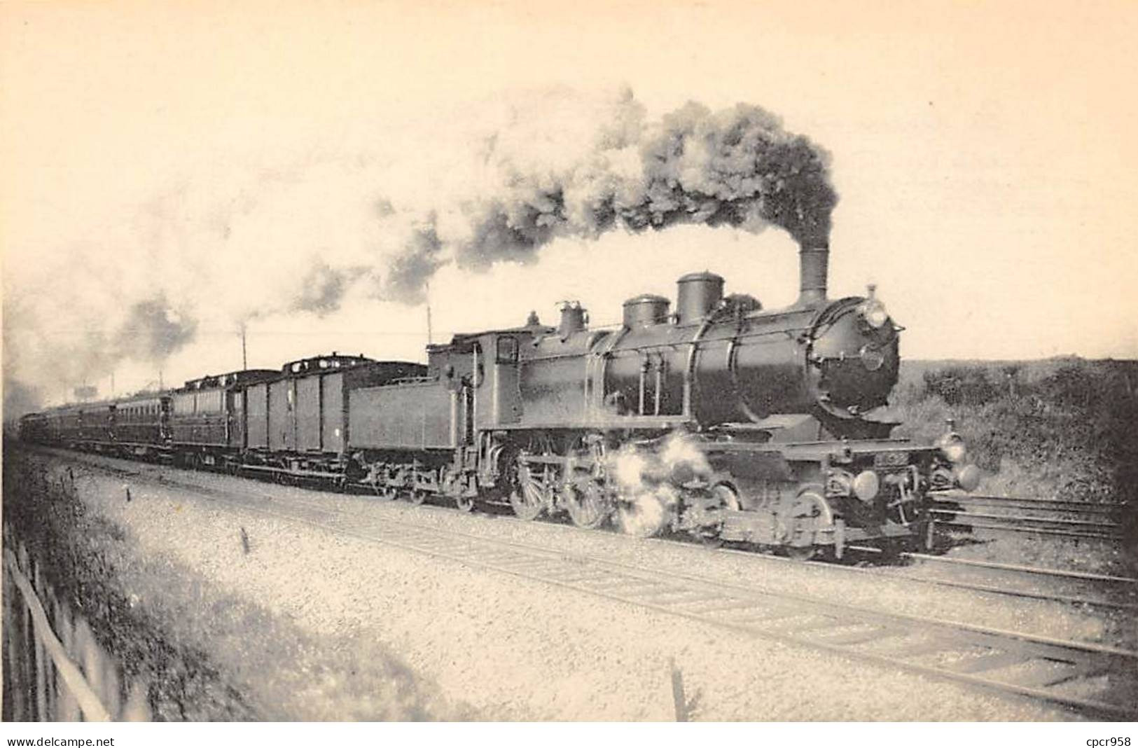 Chemins De Fer - N°85963 - Train - Réseau Du Nord 56 - Le Rapide Paris-Saint-Quentin-Bruxelles ... Machine Série 3500 .. - Eisenbahnen