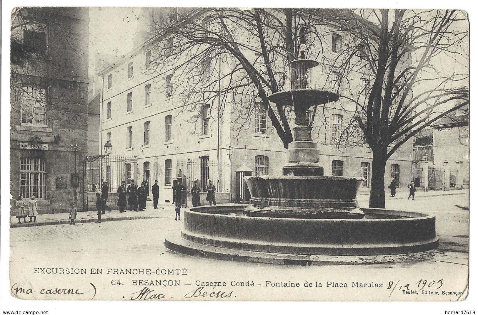 25 Besancon -  Caserne Conde - Fontaine De La Place Marulaz - Besancon