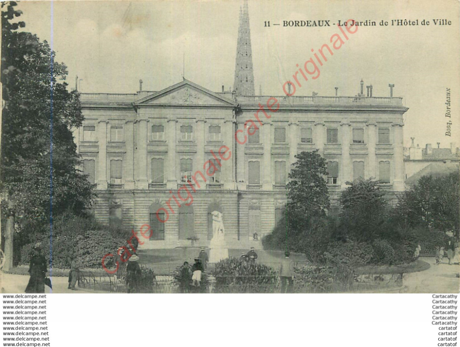 33.  BORDEAUX .  Le Jardin De L'Hôtel De Ville . - Bordeaux