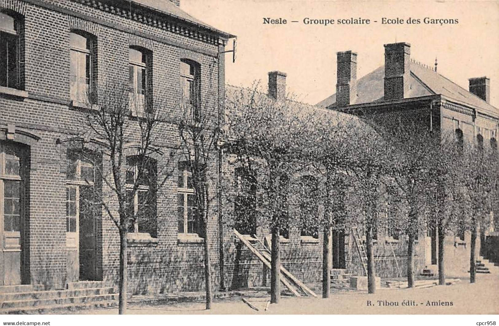 80-AM22483.Nesle.Groupe Scolaire.Ecole De Garçons - Nesle