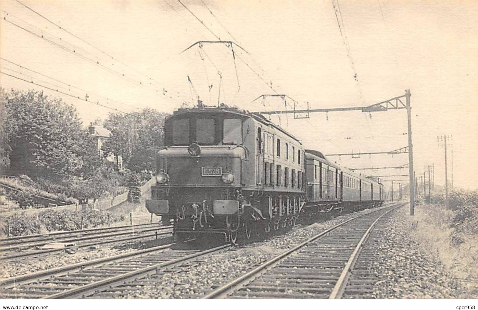 91 - N°86121 - Région Du Sud-Ouest 19 - Le Sud-Express Remorqué Par Une Machine électrique Près D'ATHIS-MONS - Athis Mons