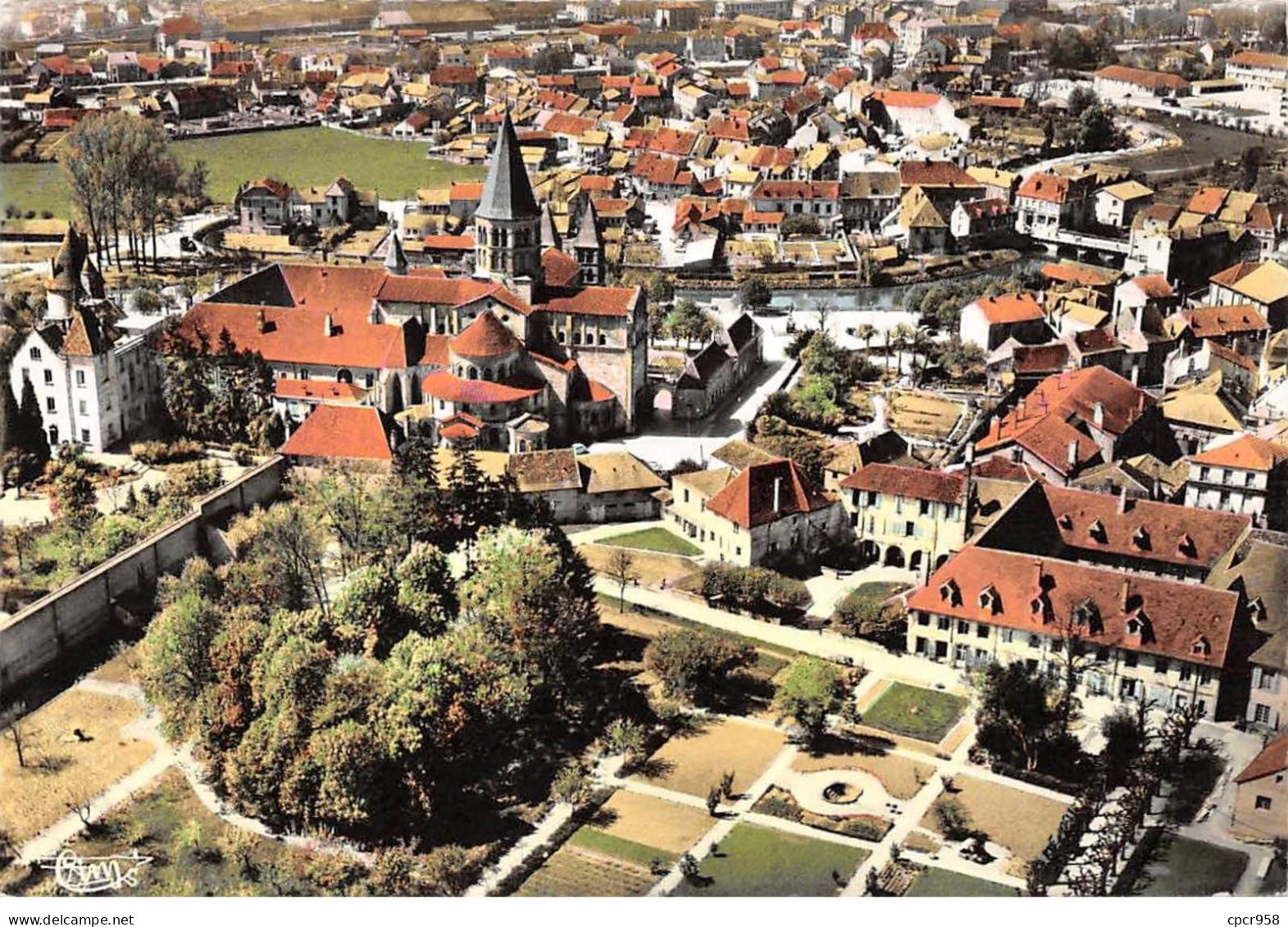 71 - SAN61161 - PARAY LE MONIAL - Vue Sur Le Jardin Du Couvent De La Visitation - Absides Basilique - CPSM 10x15 Cm - Paray Le Monial