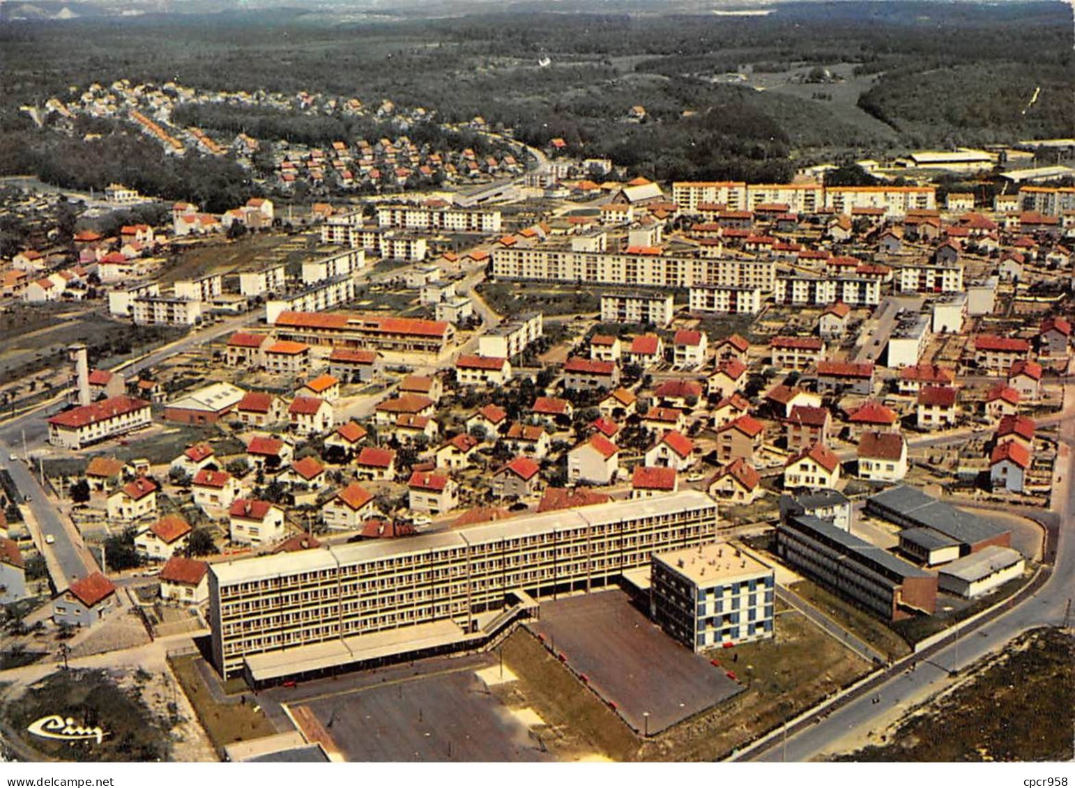 57 - SAN61709 - CREUTZWALD - Vue Aérienne - Cité Breckelberg - Spadem - CPSM 10x15 Cm - Creutzwald