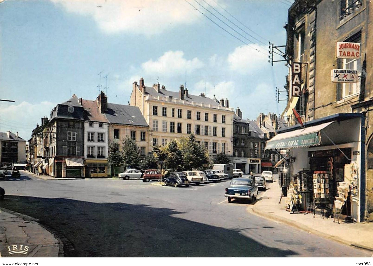 08 - SAN61416 - SEDAN - Place D'Armes - La Cigogne - CPSM 10x15 Cm - Sedan