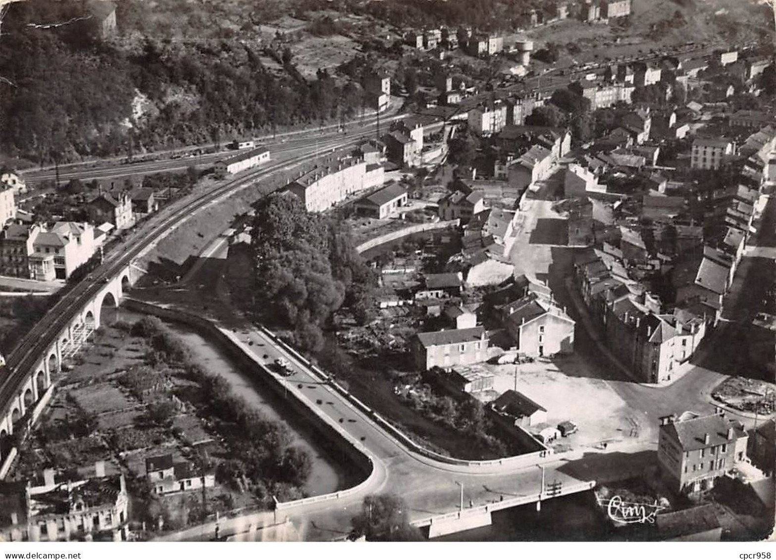 54 - SAN60856 - LONGUYON - Vue Générale Aérienne - Combier 59 - CPSM 10x15 Cm - Longuyon