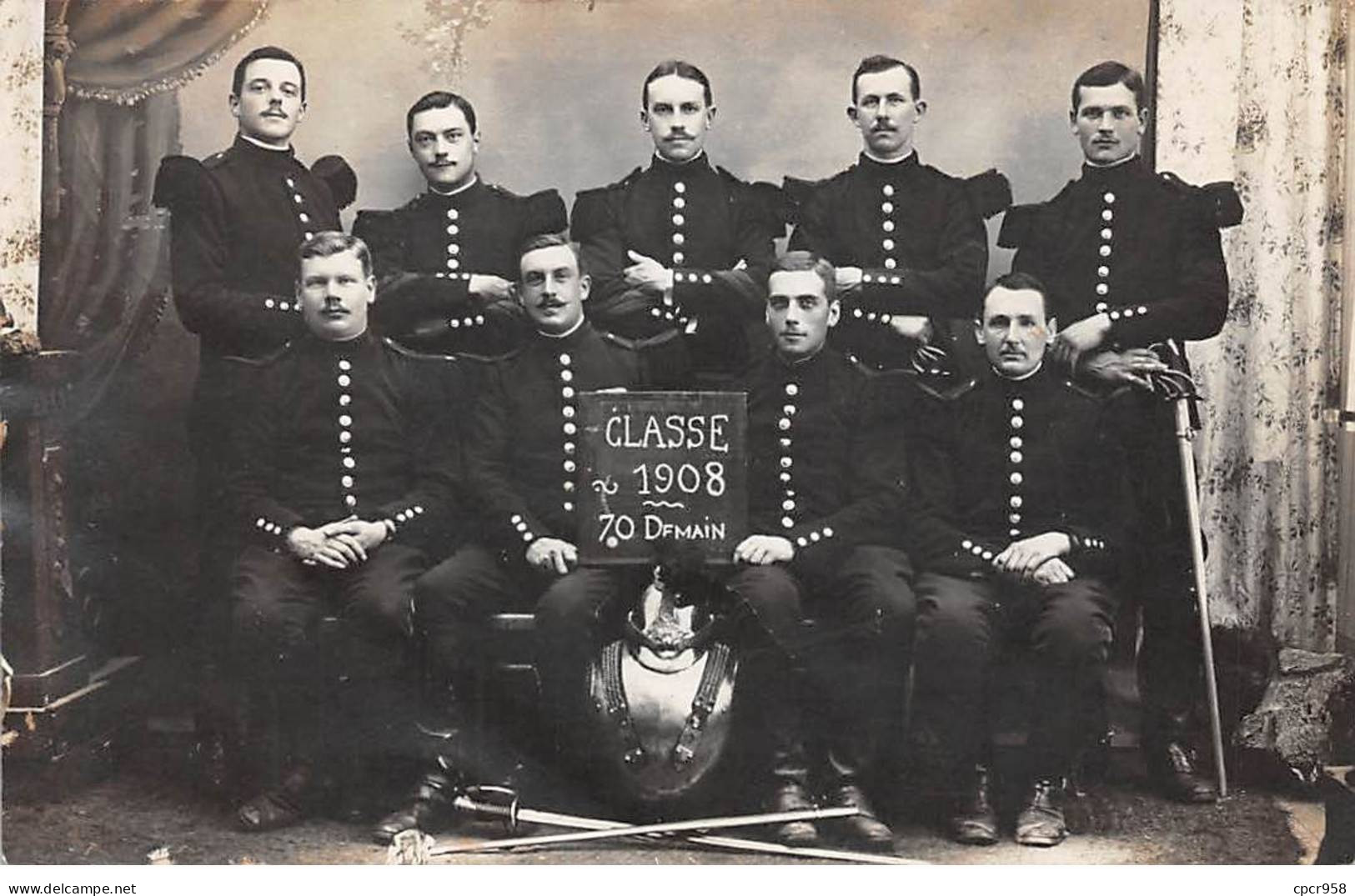 60 - N°87064 - BEAUVAIS - Militaires, Classe 1908 - Carte Photo - Beauvais